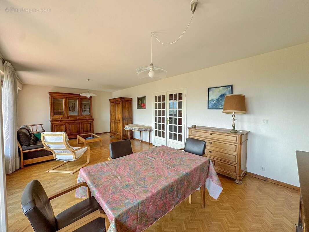 n°2 - Appartement à SAINT-EGREVE