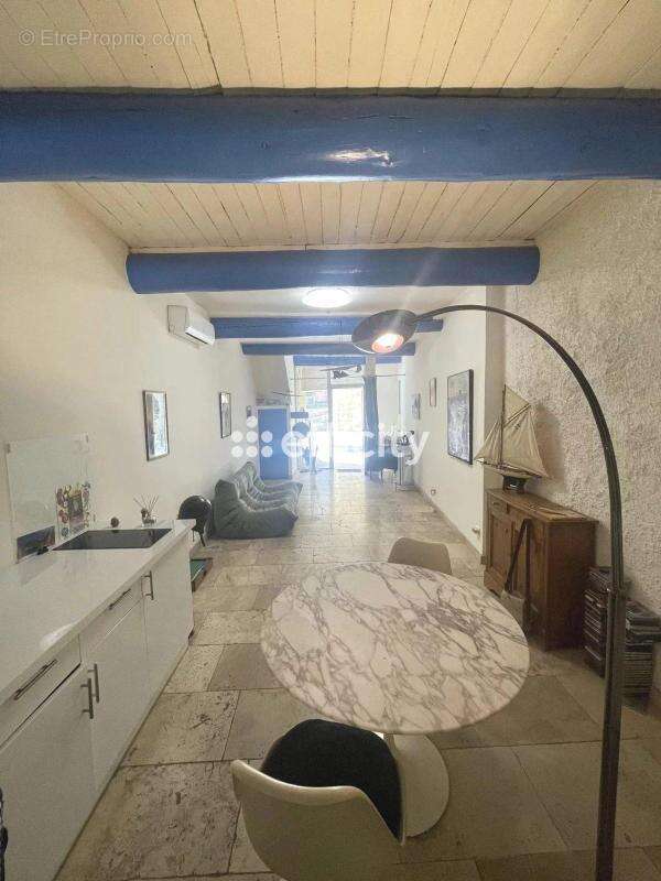 Appartement à ROGNES