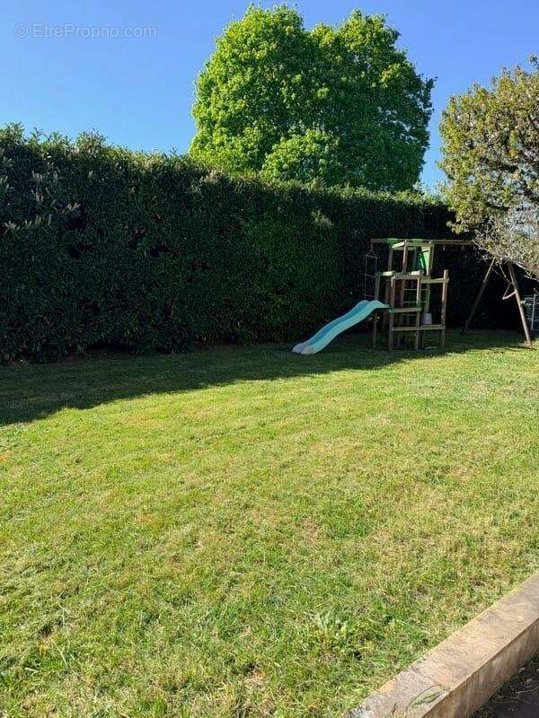 Maison à SAINT-GERMAIN-LES-CORBEIL