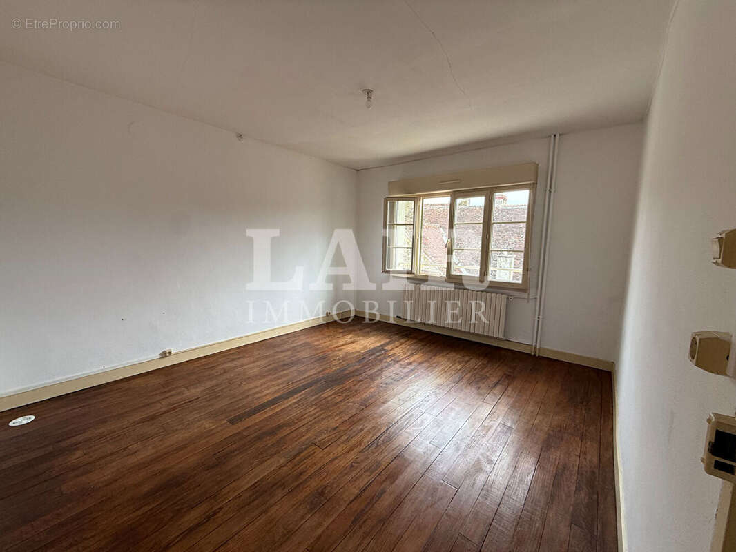 Maison à SAINT-REMY-DU-VAL