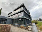 Commerce à CHALLES-LES-EAUX