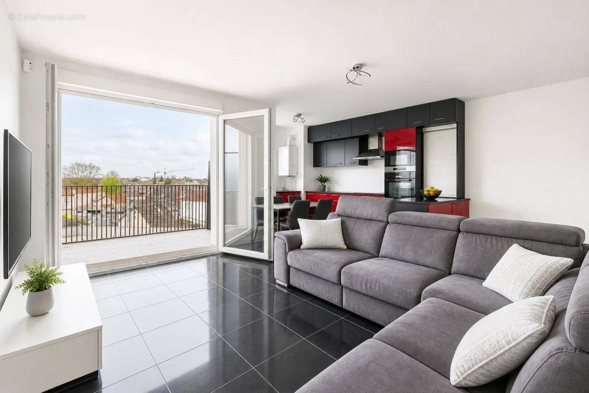 Appartement à CHENNEVIERES-SUR-MARNE