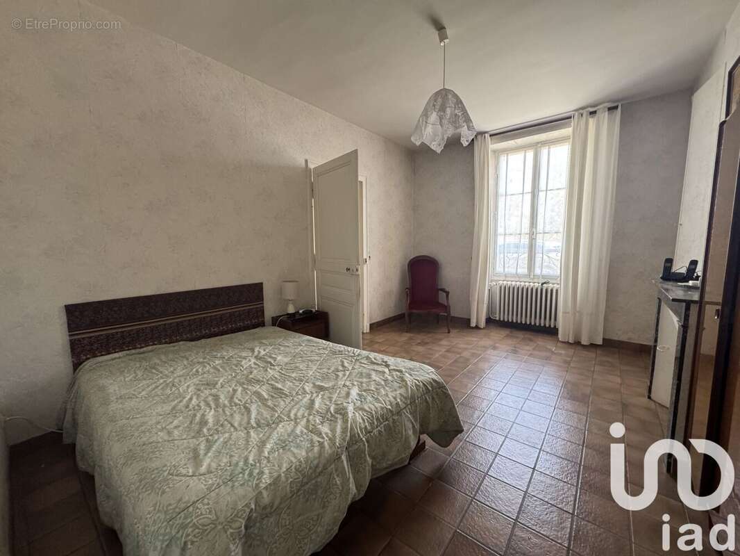 Photo 8 - Maison à VOULX