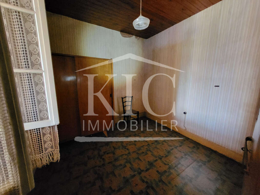 Maison à MARSEILLETTE