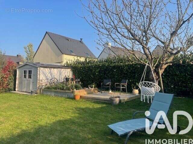 Photo 2 - Maison à SAINT-GONDRAN