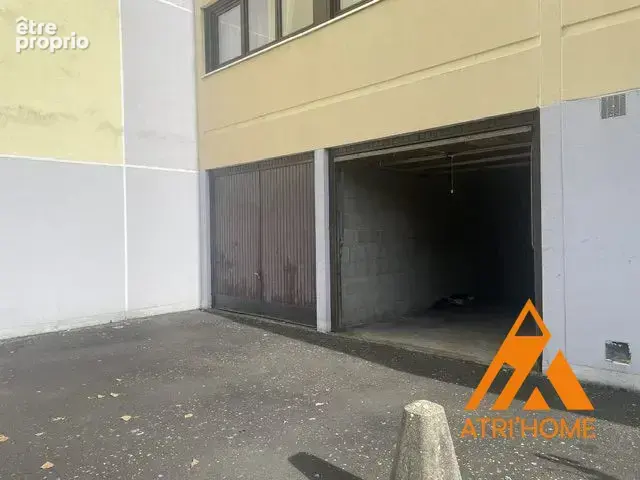 Parking à vendre à Aurillac (15000) - photo 2
