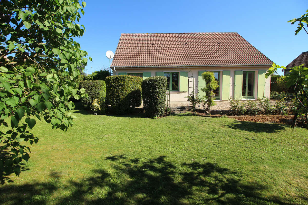 Maison à NUITS-SAINT-GEORGES