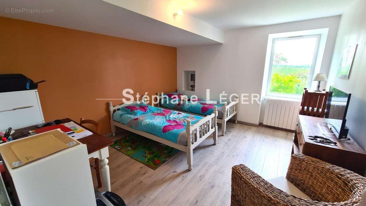 Maison à MONTELIMAR