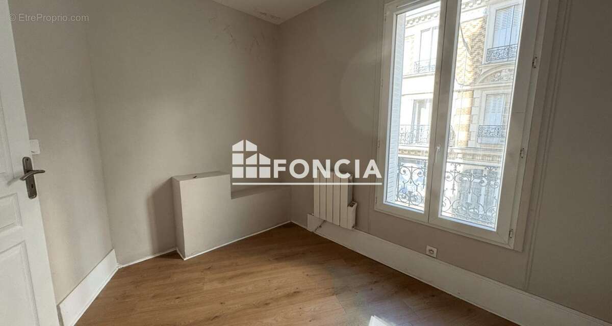 Appartement à CLICHY
