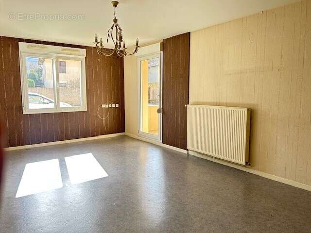 Appartement à FAMECK