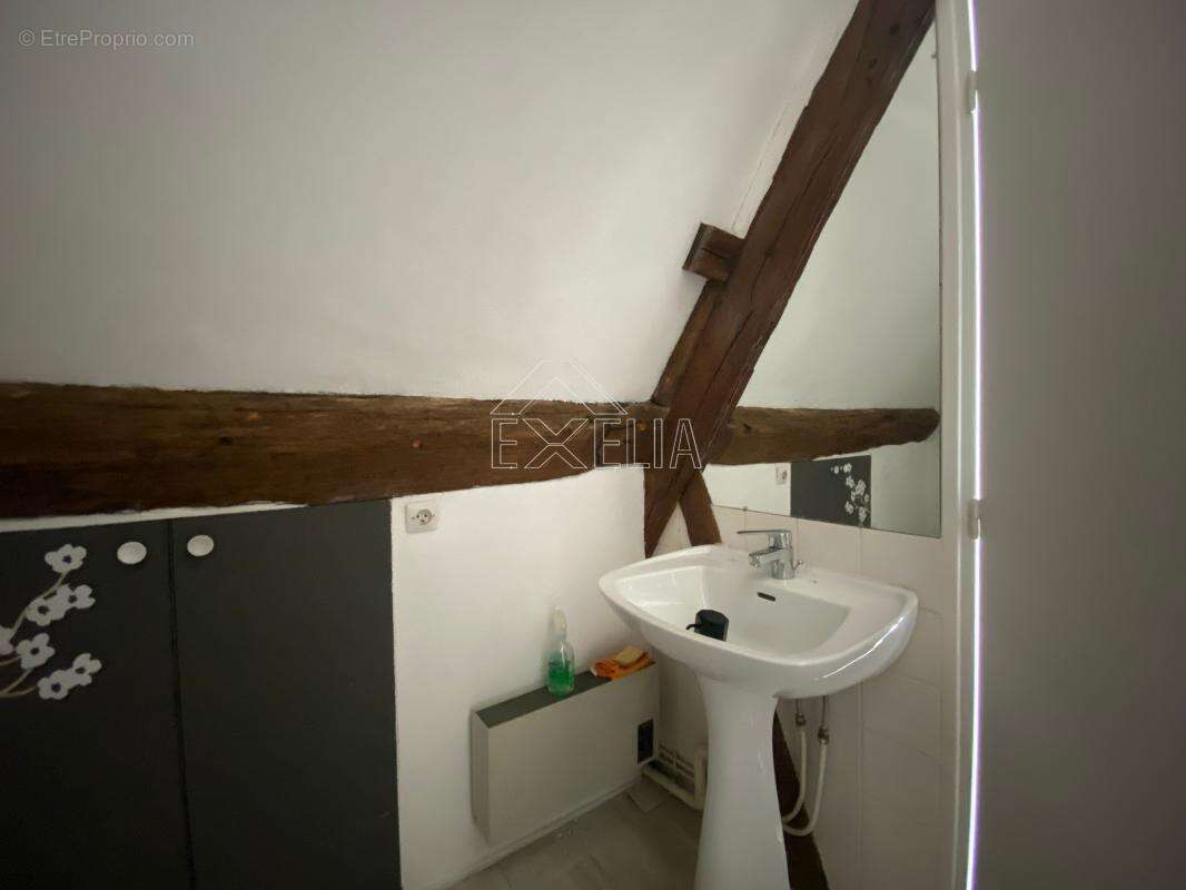 Maison à ROSNY-SUR-SEINE