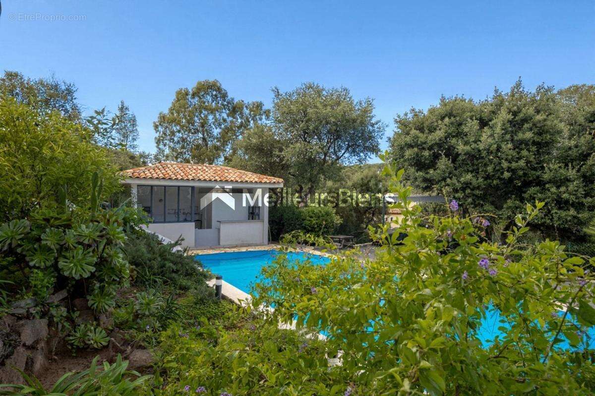 Maison à SAINT-RAPHAEL