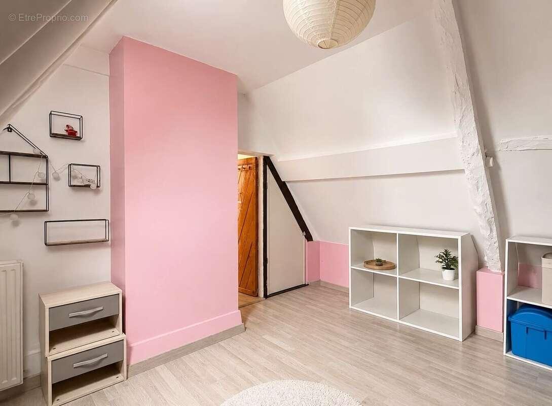 Maison à COUTICHES
