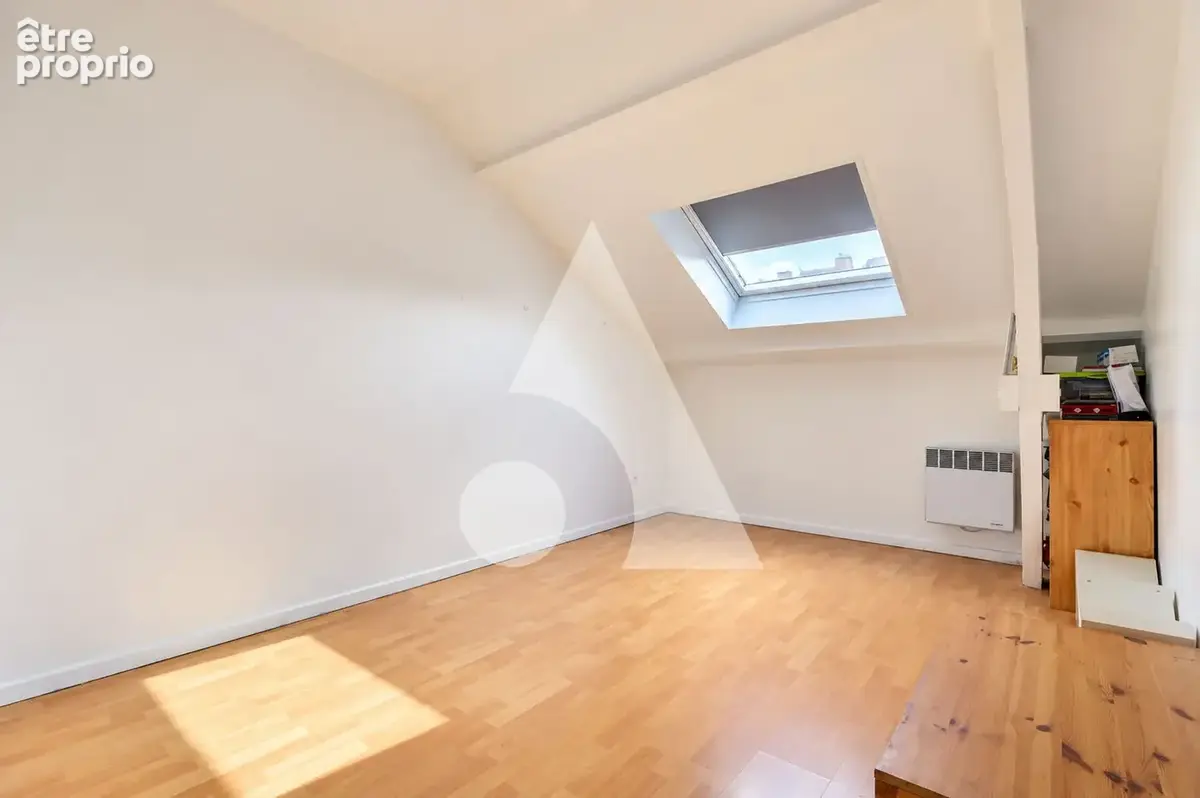 Maison Les Pavillons Sous Bois 5 pièce(s) 109 m2 - photo 6