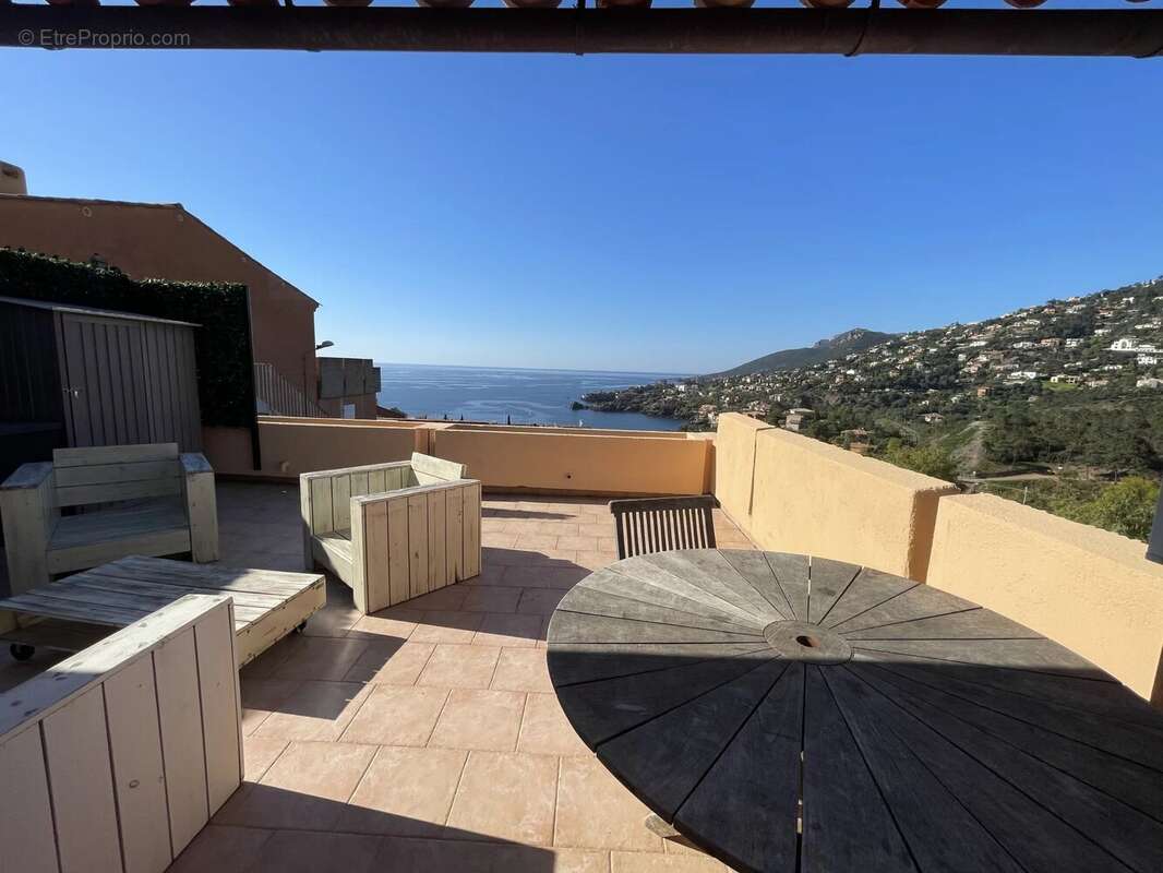 Appartement à THEOULE-SUR-MER