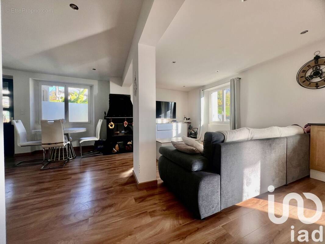 Photo 1 - Maison à LA ROCHETTE