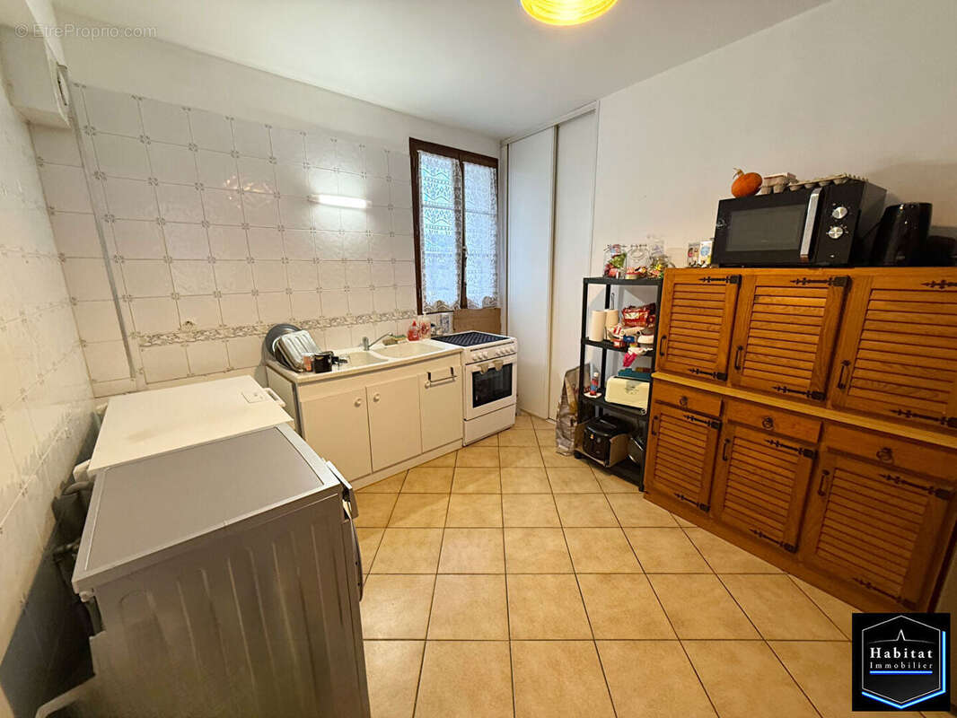 Appartement à MONTGE-EN-GOELE