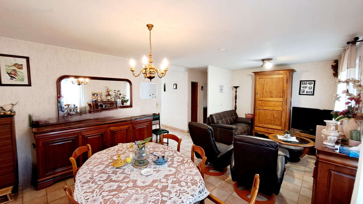 Maison à VILLENEUVE-SUR-LOT