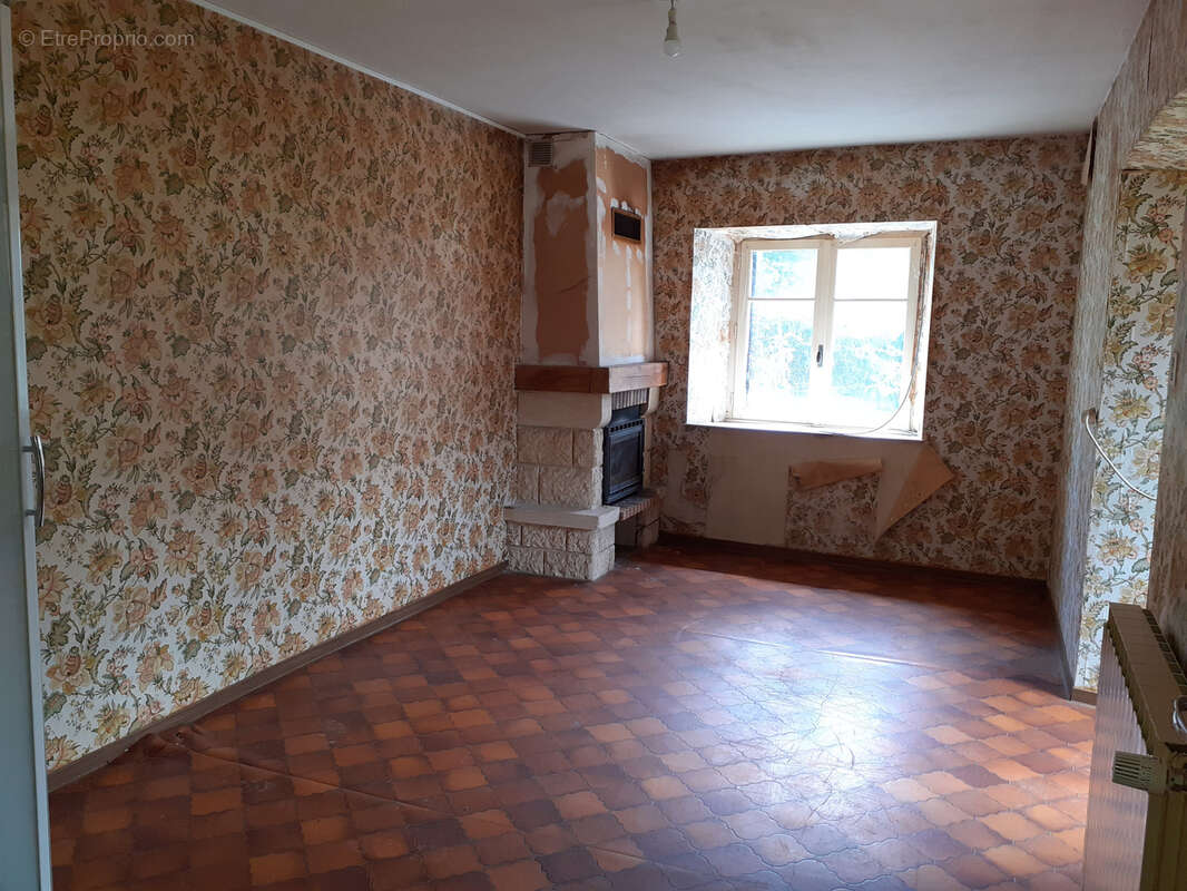 Corps de ferme de type caussenard à moins de 5min de l'A75 - photo 4