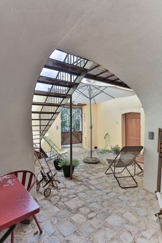 Maison de caractère, rénovée, avec cour et terrasse – Village prisé du Gard - photo 20