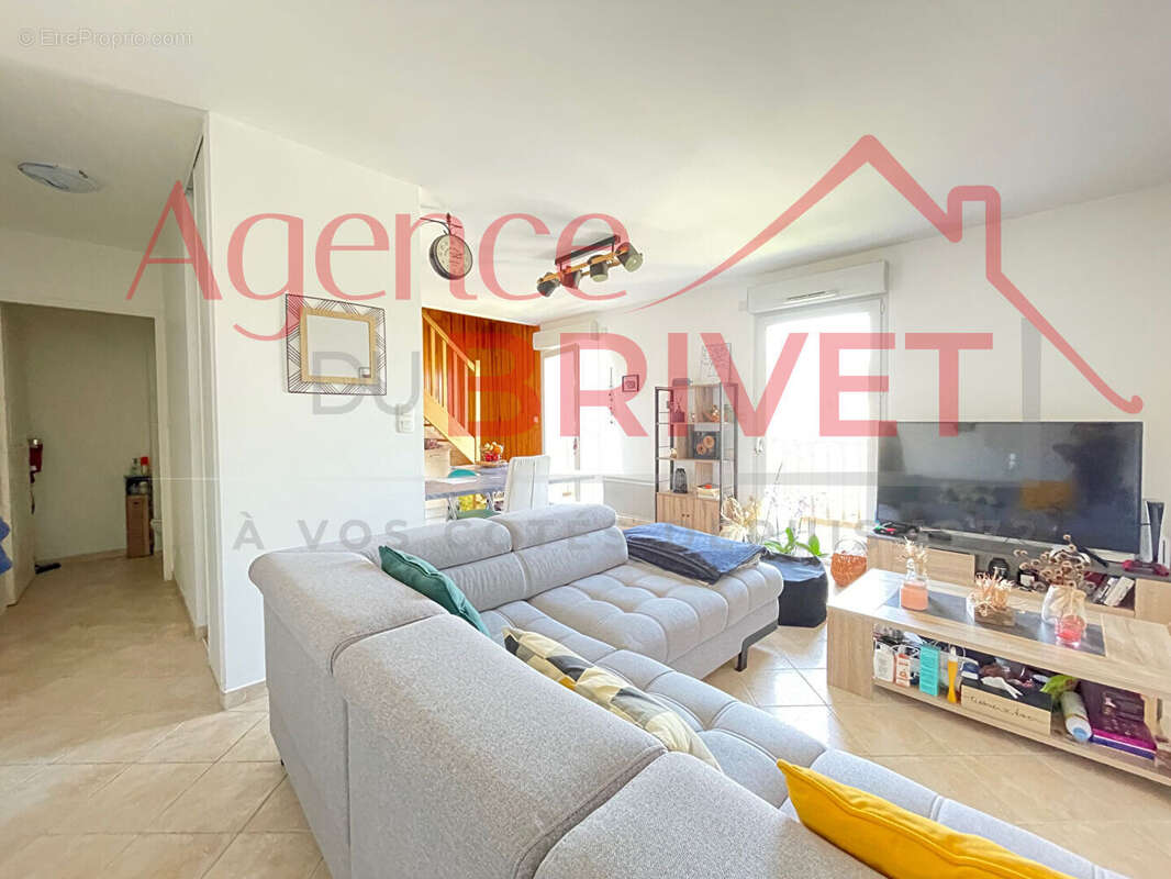 Appartement à LA CHAPELLE-DES-MARAIS