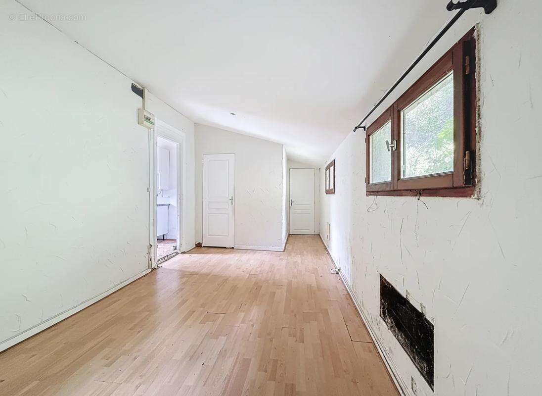 Maison individuelle à rénover ou projet de reconstruction - photo 2