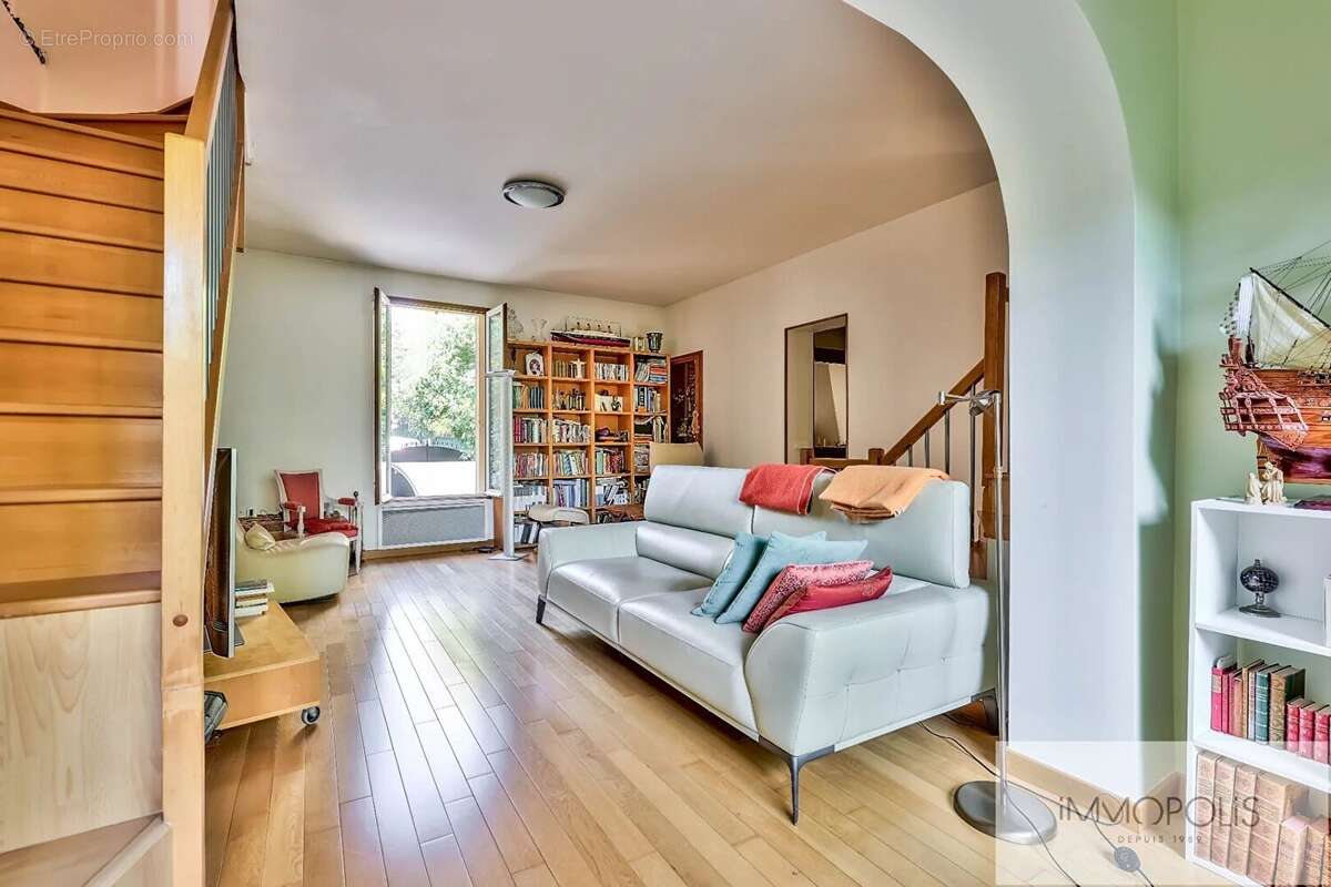 Maison à RUEIL-MALMAISON