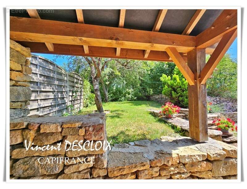 Maison à MONT-SAINT-JEAN