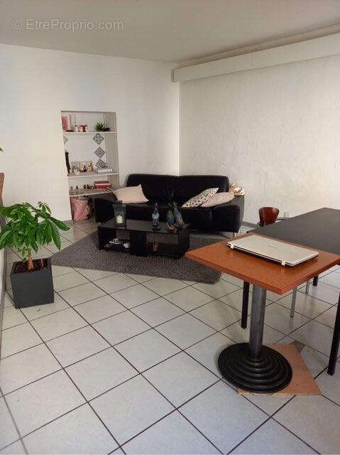 Appartement à TOURNON-SUR-RHONE