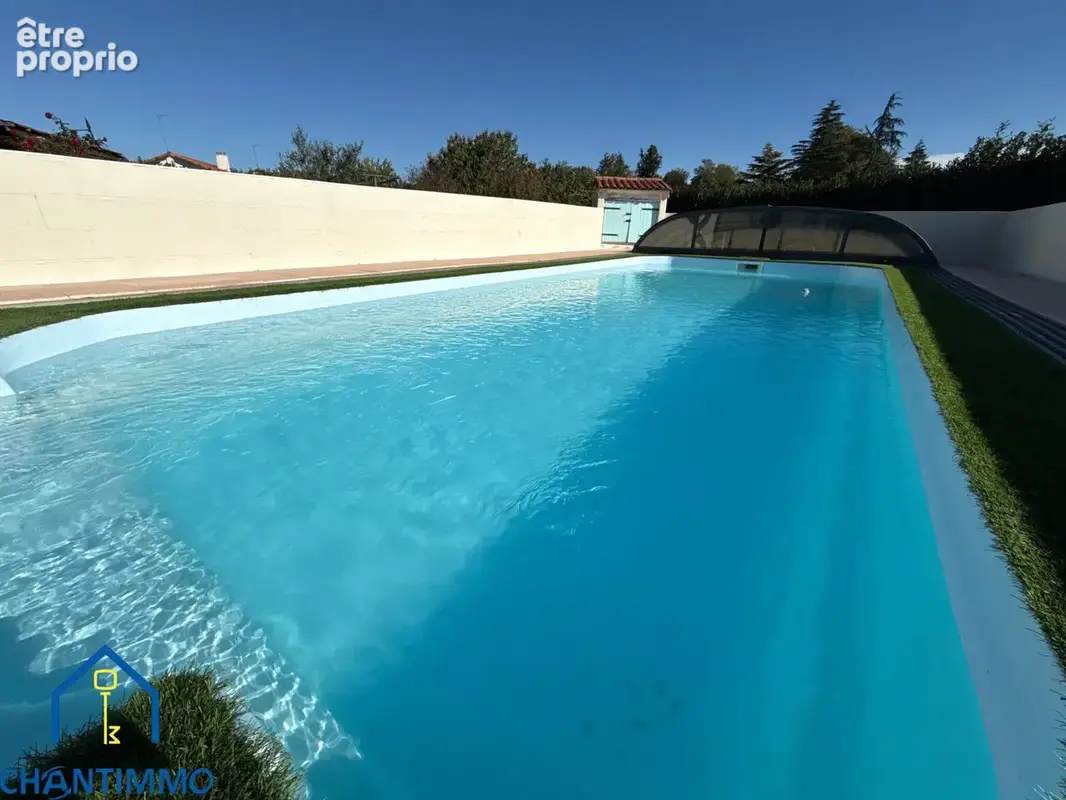 Pavillon de plain pied avec piscine couverte - photo 19