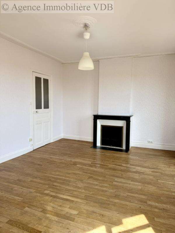 Appartement lumineux avec balcons à Nancy centre - photo 5