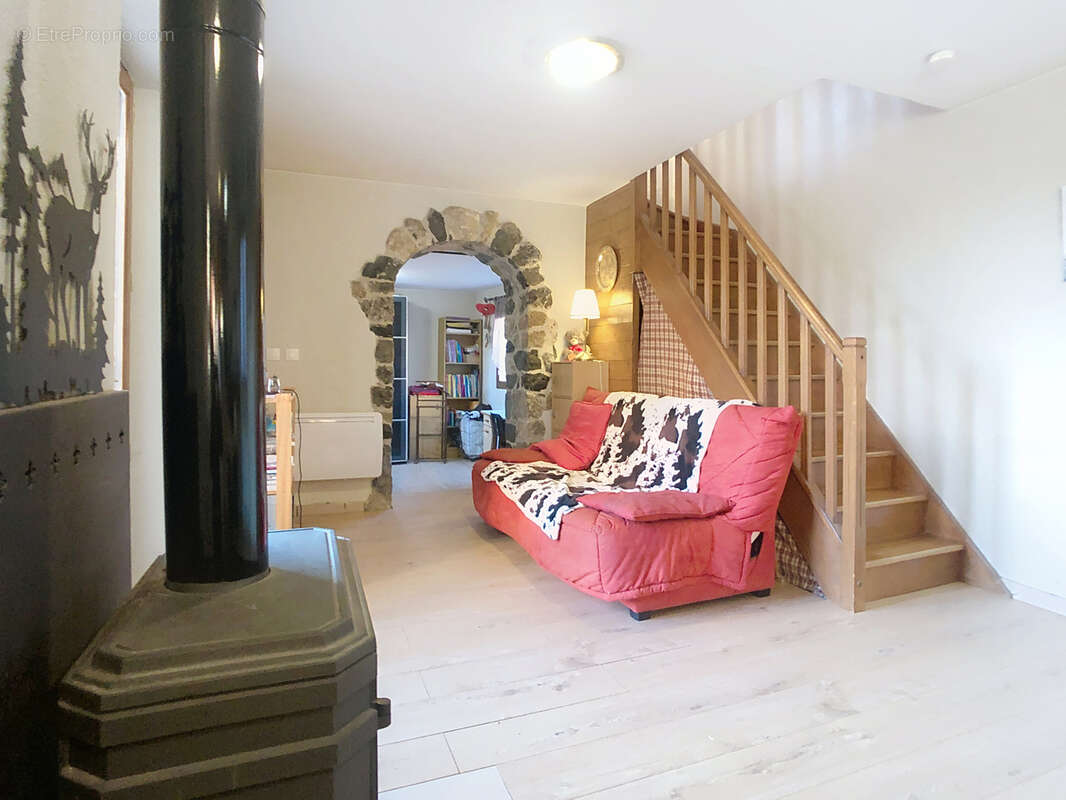 Maison à VIUZ-EN-SALLAZ