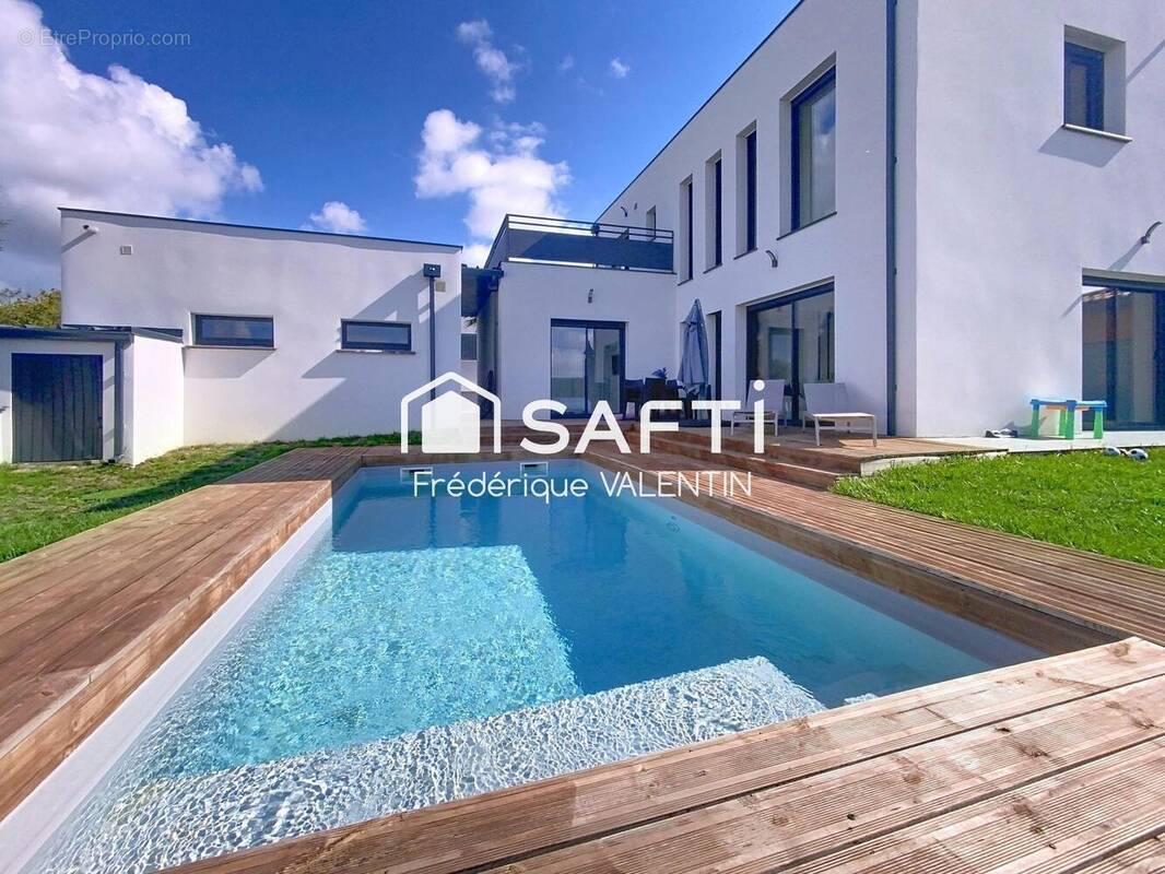 Photo 1 - Maison à MONTASTRUC-LA-CONSEILLERE