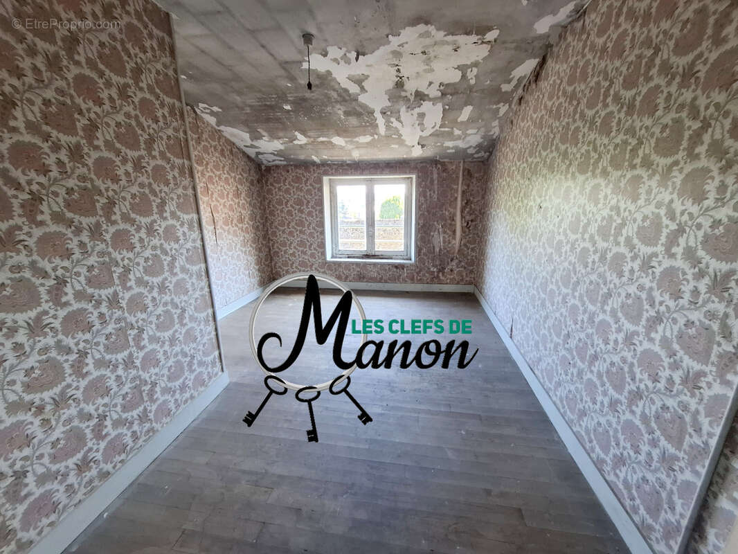 Maison à rénover - bessines sur gartempe - photo 9