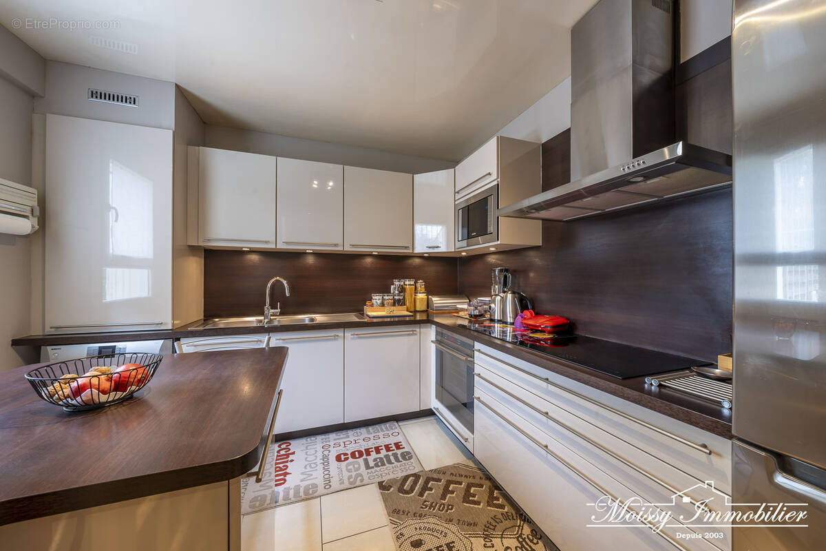 Maison à MOISSY-CRAMAYEL