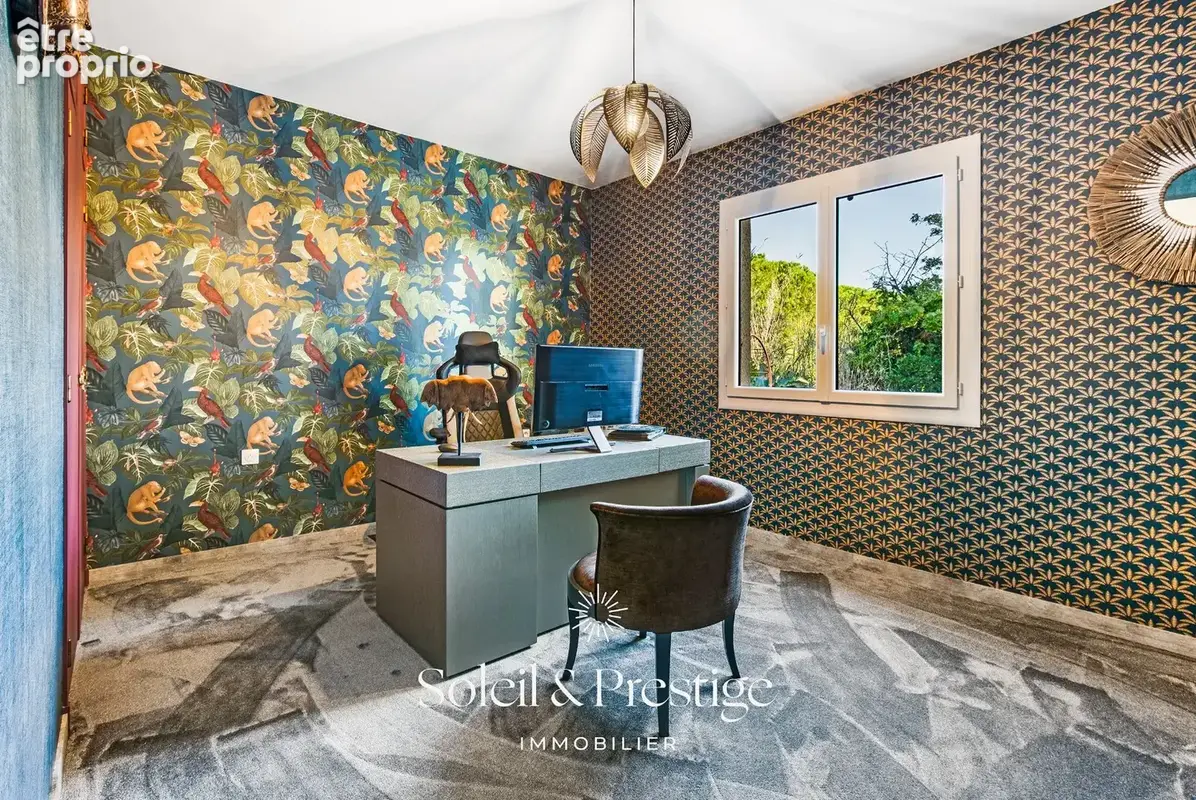TOURBES - Maison d'architecte avec dépendance, piscine, double garage sur terrain arboré - photo 29