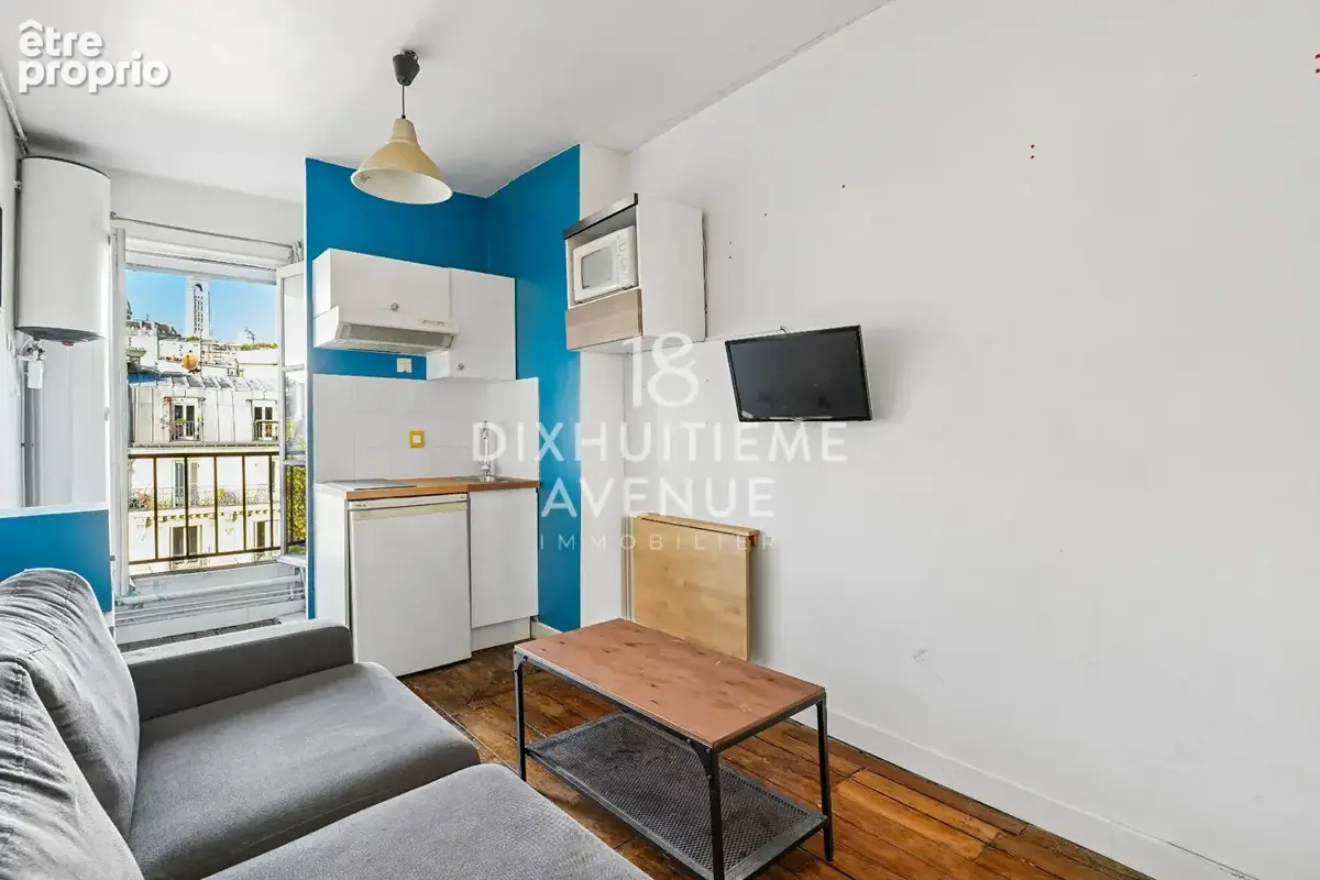 Boulevard Barbès, studette 12,5m² vue Sacré-Coeur - photo 4