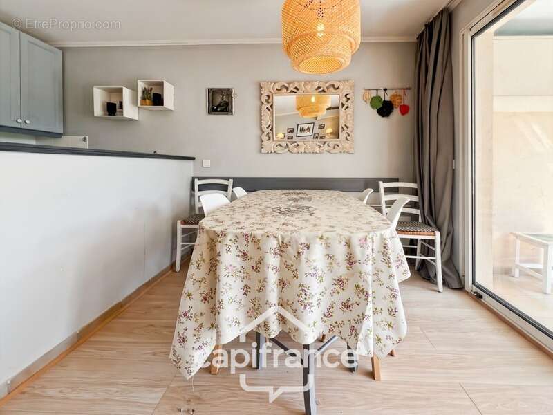 Appartement à MALLEMORT