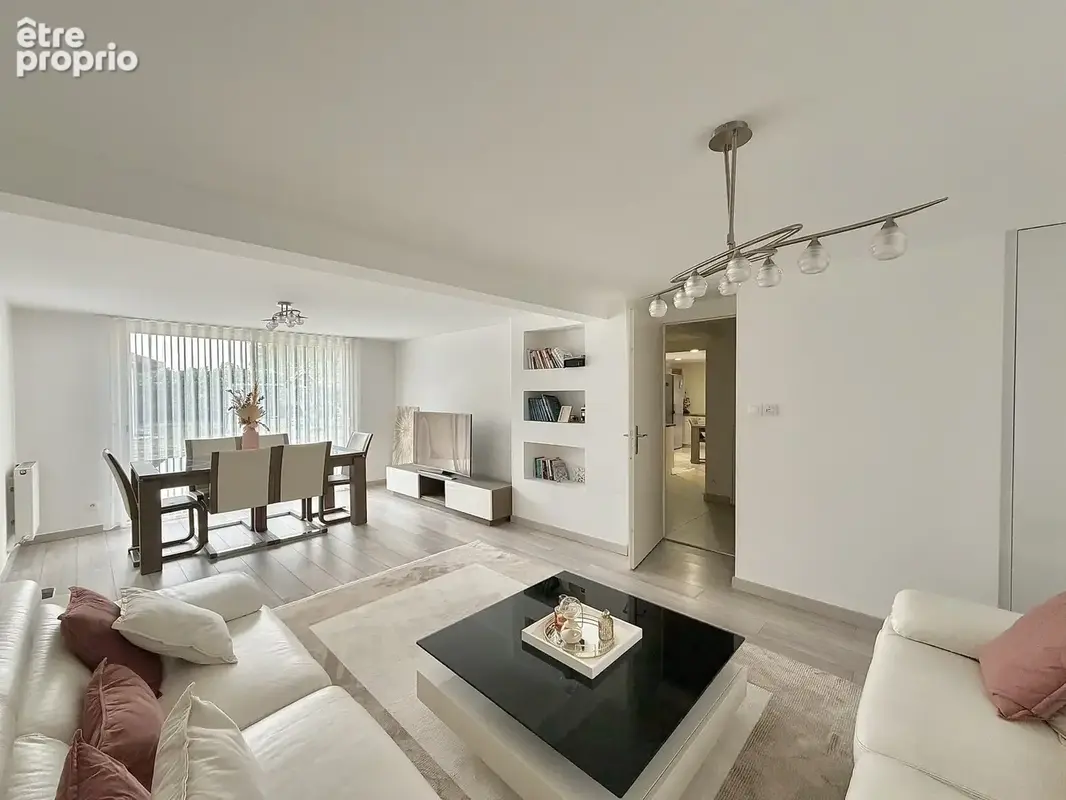 Maison 6 pièces 147 m² à vendre à Balan (01360) - photo 2