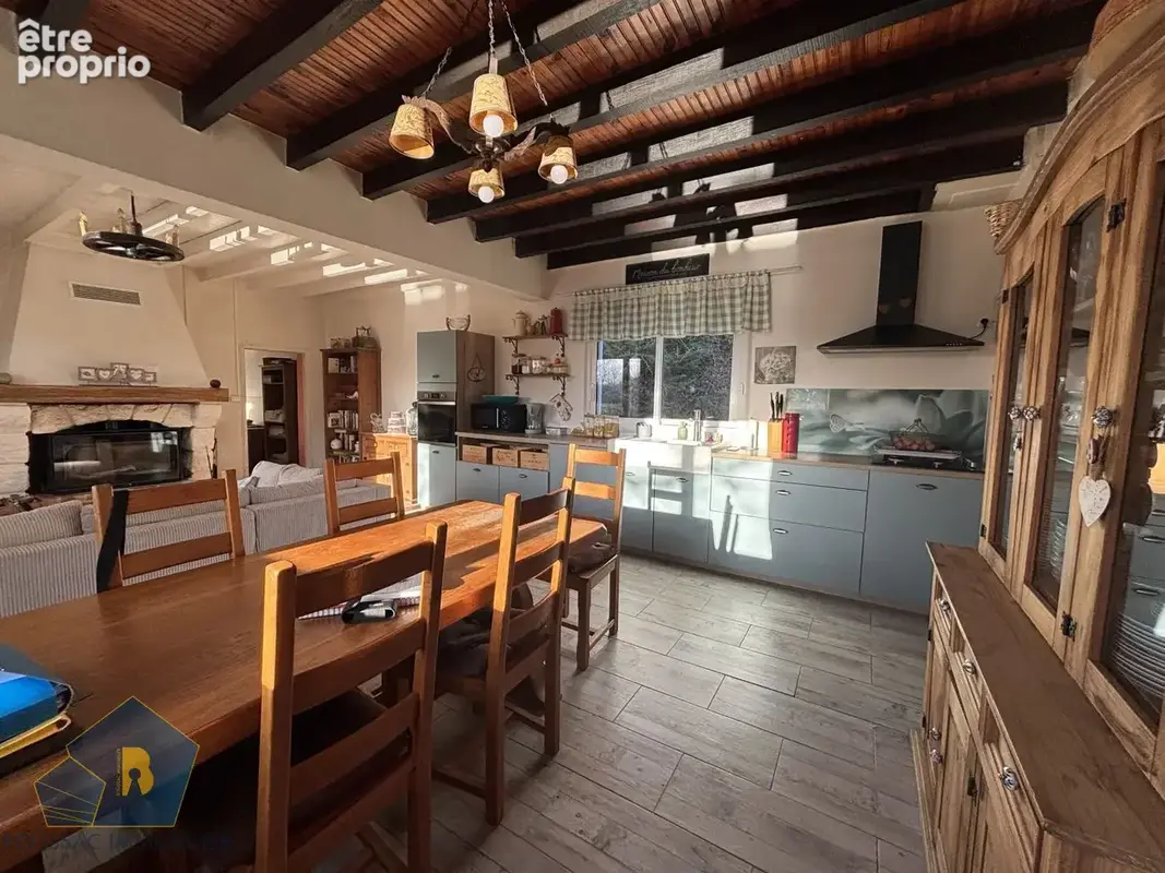 Maison 115 m² à Vijon  - photo 3