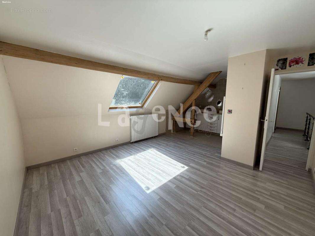 Maison à CLAYE-SOUILLY