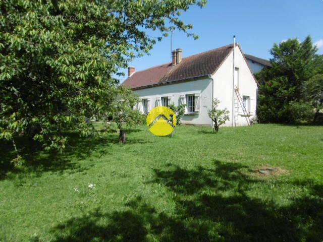 Maison à LE BLANC