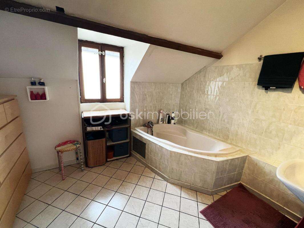 Maison à SEPTEUIL