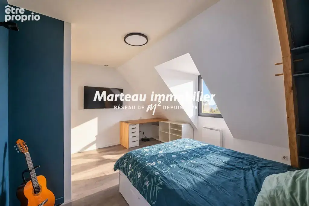 AIGNÉ - Maison familiale possibilité de 5 chambres. EXCLUSIVITÉ LABEL CLEF  D'OR - photo 10