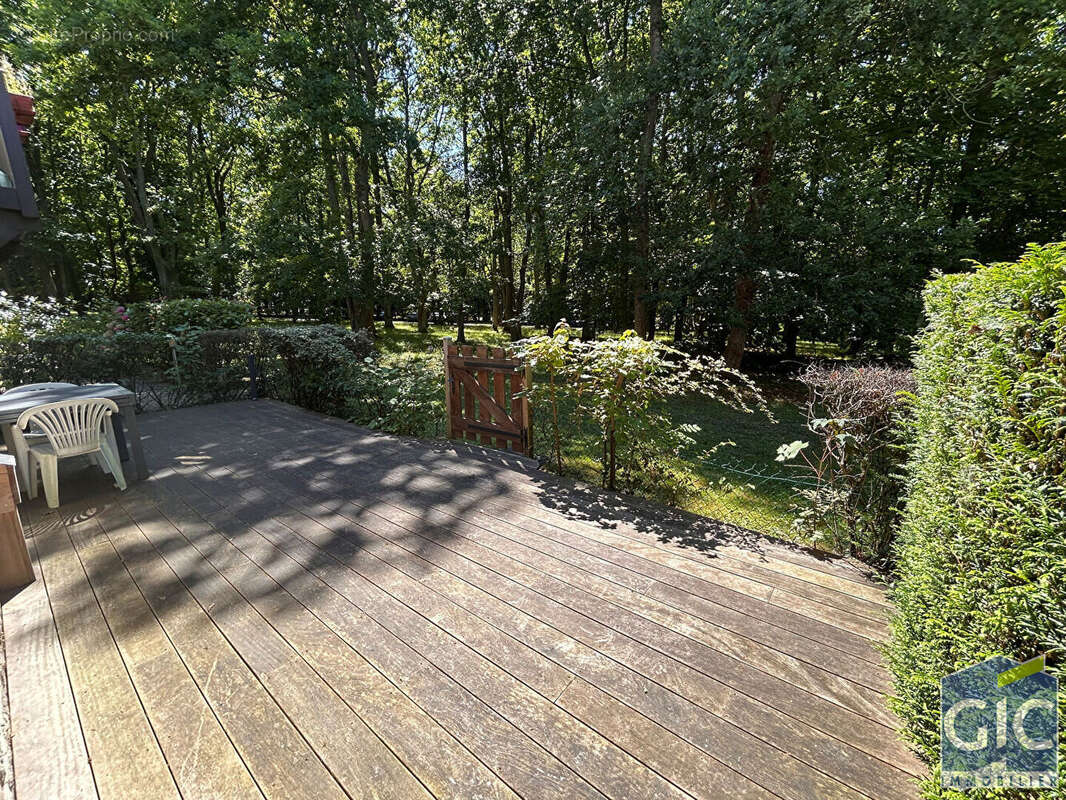 Appartement à TOURGEVILLE