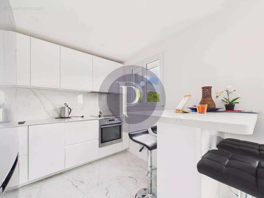 Appartement à FRESNES