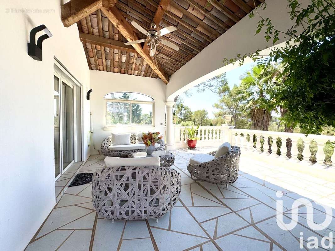 Photo 7 - Maison à PUGET-SUR-ARGENS