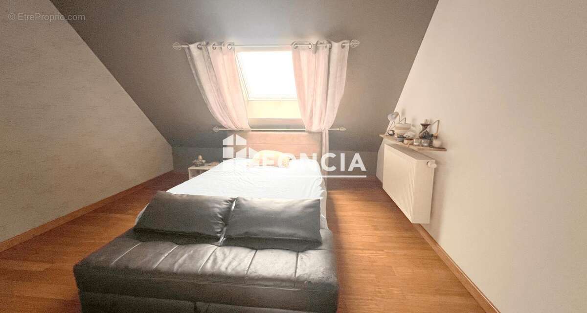Maison à SERVILLE