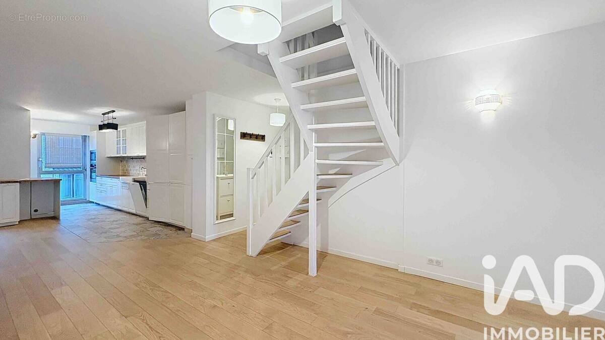 Photo 1 - Appartement à CLAMART