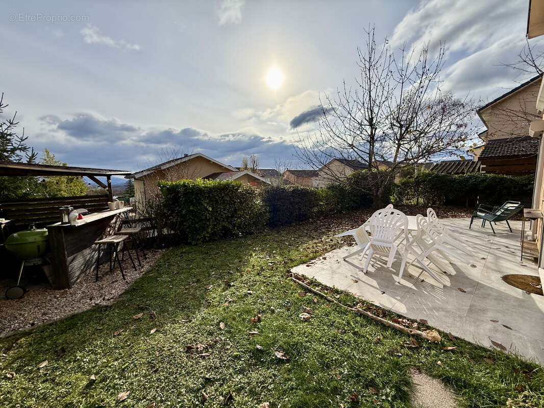 Maison à DIVONNE-LES-BAINS